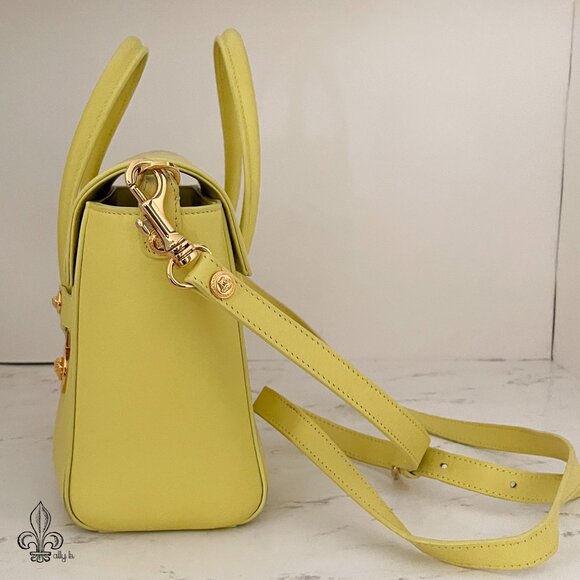 🔰Medusa Versace handbag🔰 - Picture 4 of 9